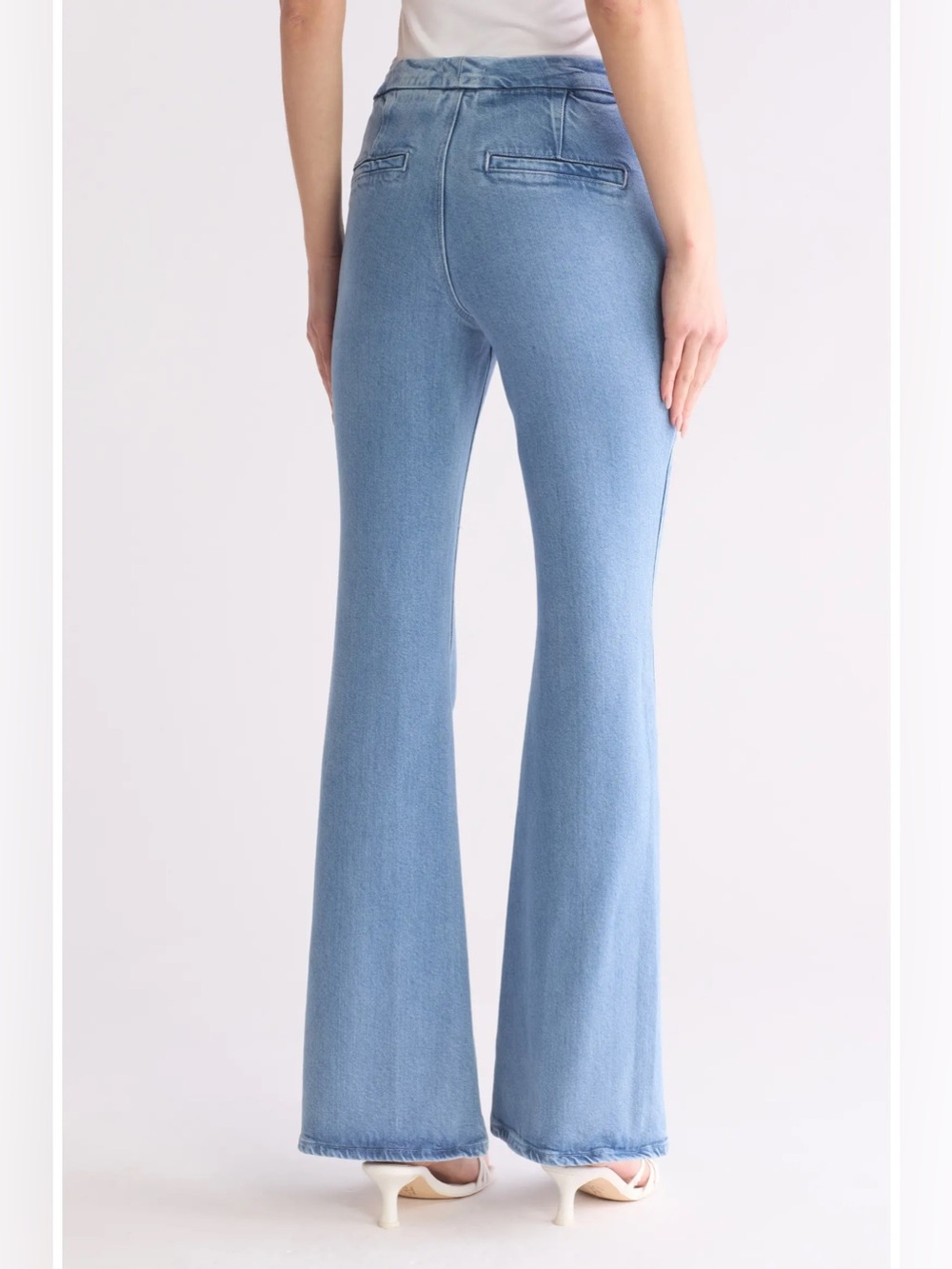 Good American Good Flare Trouser Jeans Plus Size 26 (26W) Indigo 551 NWT - Picture 2 of 16